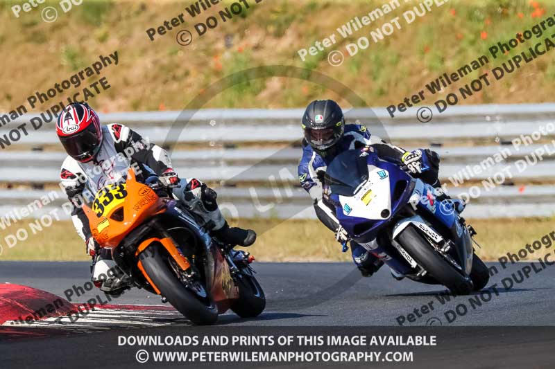 enduro digital images;event digital images;eventdigitalimages;no limits trackdays;peter wileman photography;racing digital images;snetterton;snetterton no limits trackday;snetterton photographs;snetterton trackday photographs;trackday digital images;trackday photos